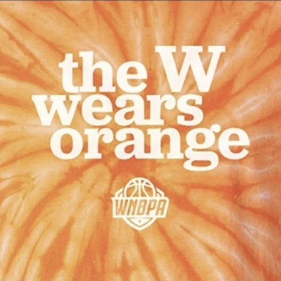WNBPA The W Wears Orange Gun Safety Support Tee - Picture 2 of 3